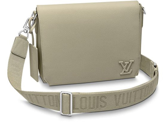 messenger Takeoff Bag