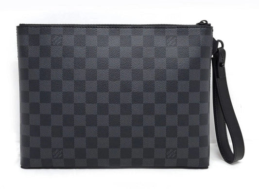 Takeoff Pouch